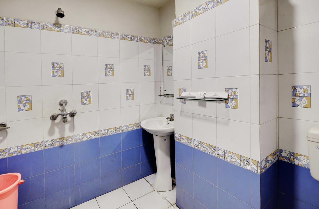 Hotel Anurag Rourkela Esterno foto